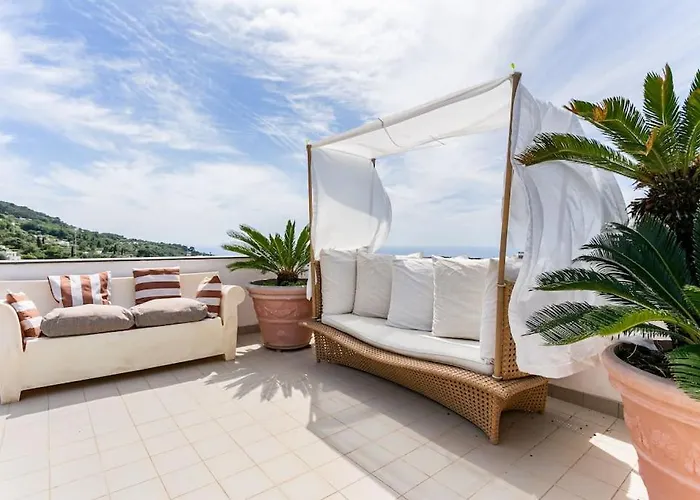 Dom wakacyjny Sea View Terrace Sunset-private Parking Anacapri (Isola di Capri)