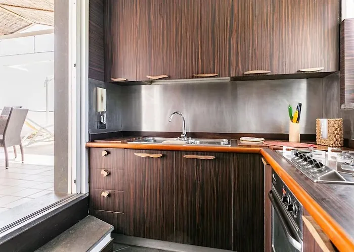 Sea View Terrace Sunset-private Parking Casa vacanze